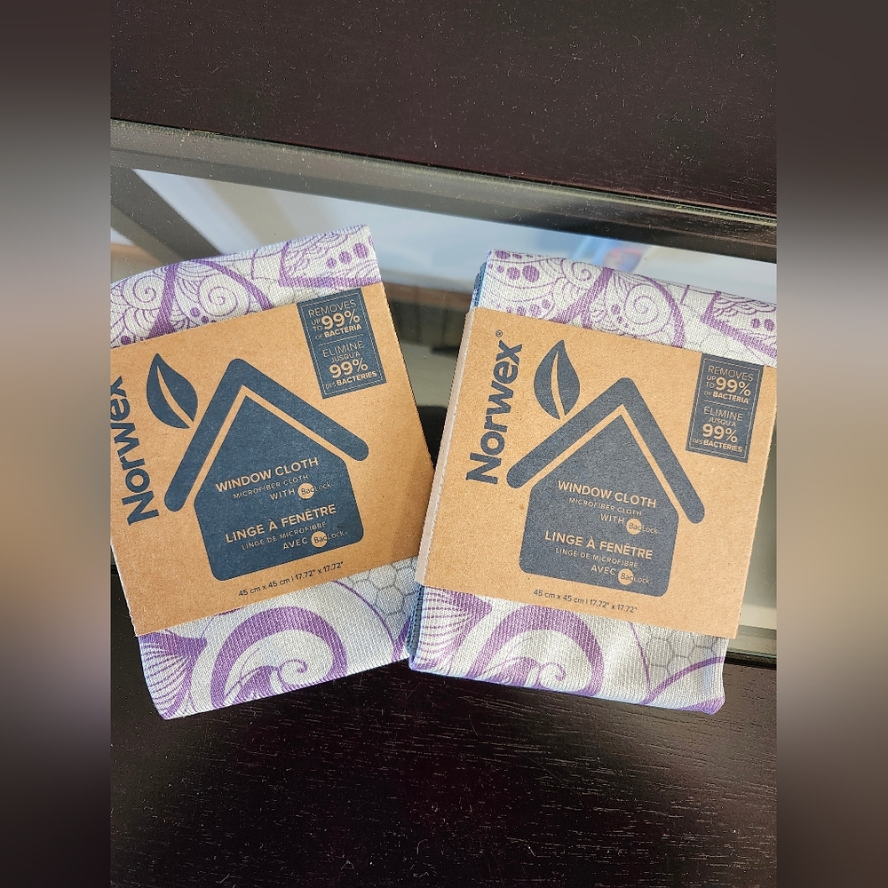2 Norwex window cloths